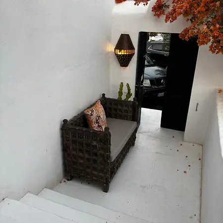 Malvasia Rural Estate & Vineyard Konukevi Tías