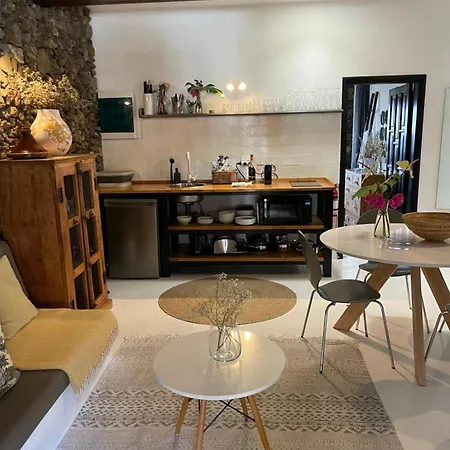 Malvasia Rural Estate & Vineyard Guest house *