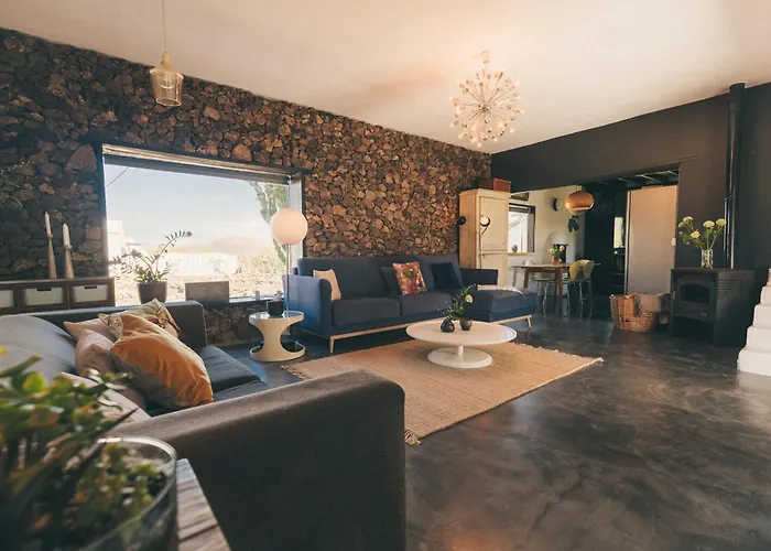 Malvasia Rural Estate & Vineyard * Tías