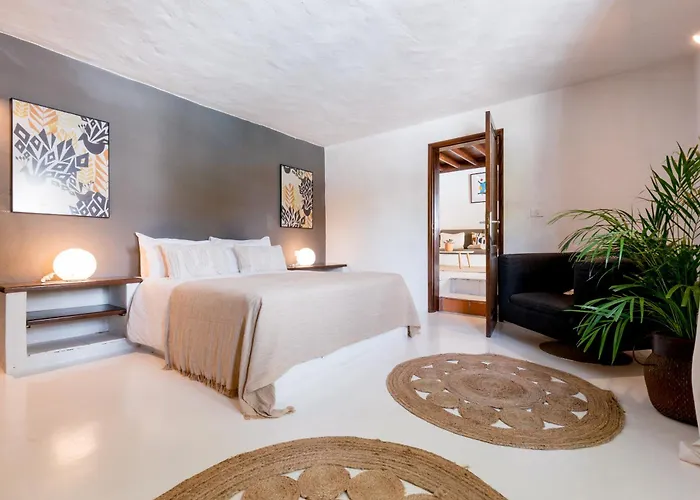 Malvasia Rural Estate & Vineyard Tías