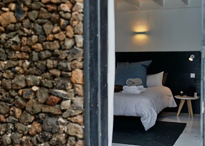 Malvasia Rural Estate & Vineyard Тиас