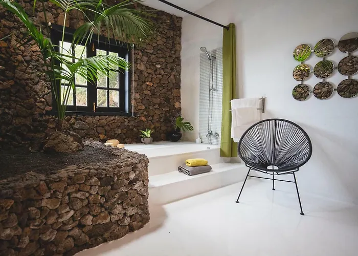 Malvasia Rural Estate & Vineyard Guest house